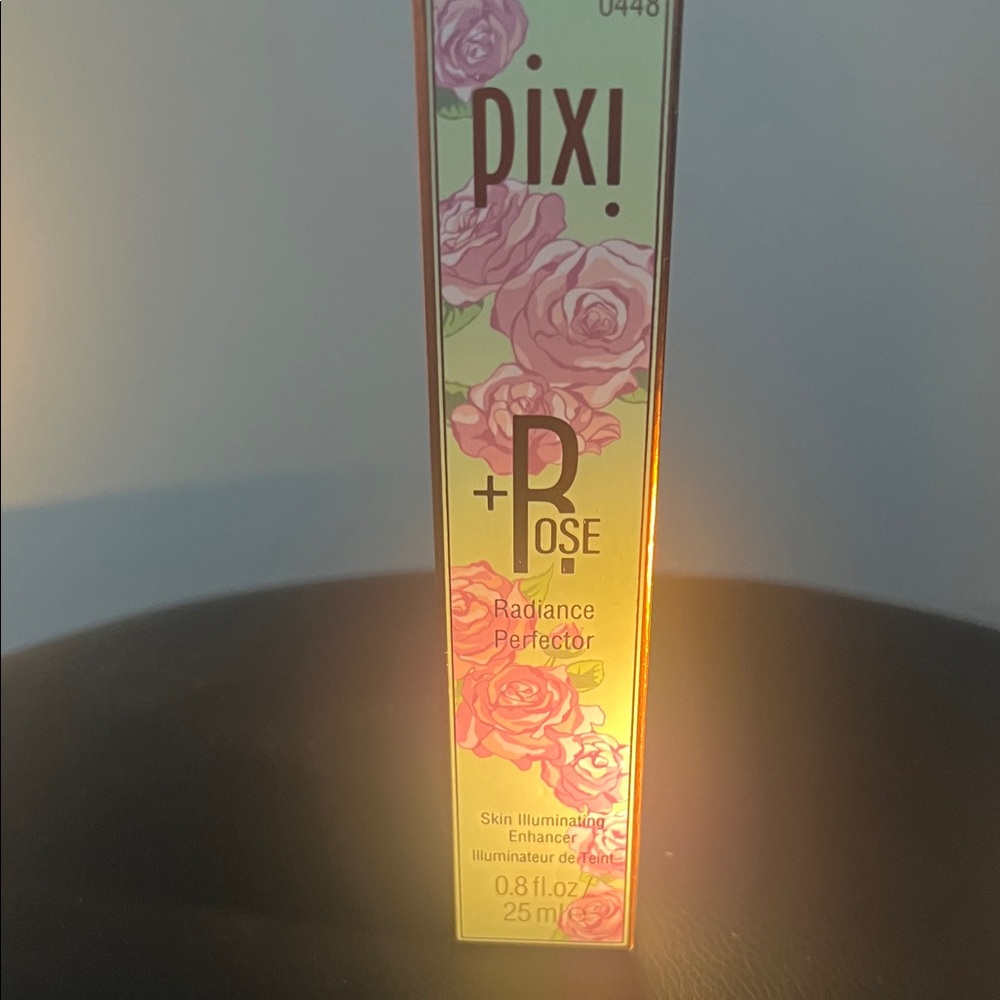 Pixi +Rose Radiance Enhancer with Floral Design
